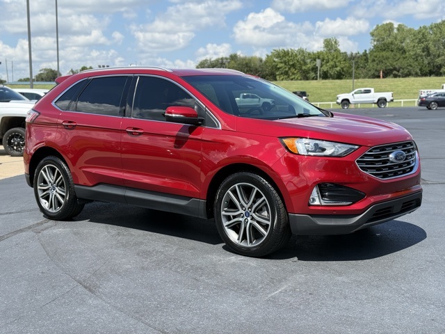 2021 Ford Edge Titanium