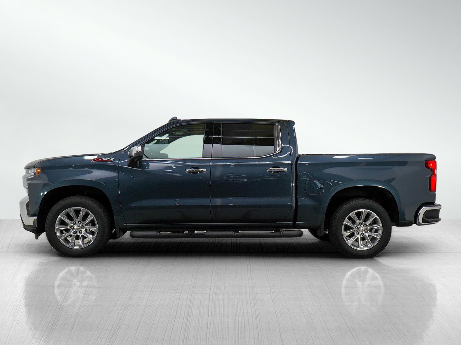 Used 2020 Chevrolet Silverado 1500 LTZ with VIN 1GCUYGED5LZ189436 for sale in White Bear Lake, Minnesota