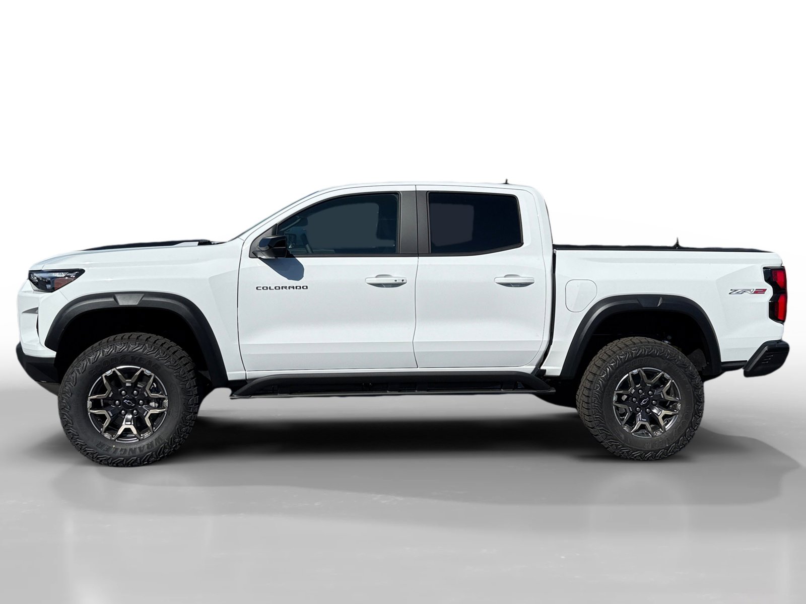 2026 Chevrolet Colorado ZR2 photo 2