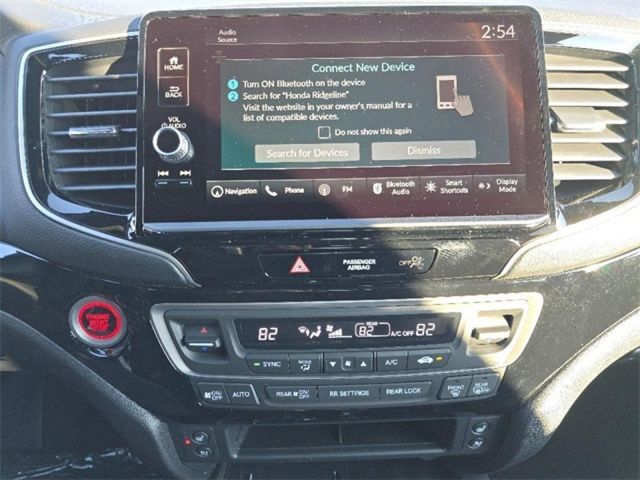 2025 Honda Ridgeline Black Edition photo 21