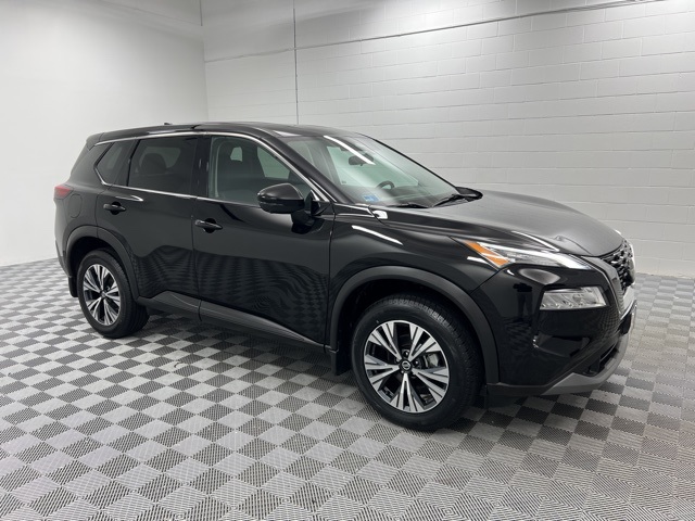Used 2021 Black Nissan SV image 1