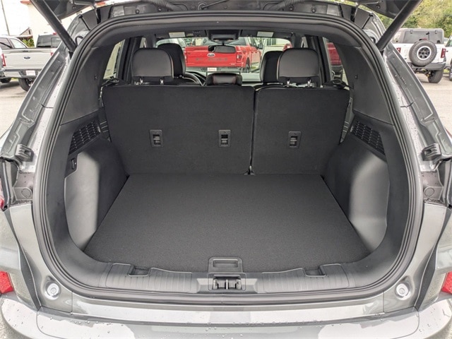 2024 Ford Escape ST-Line Elite photo 13