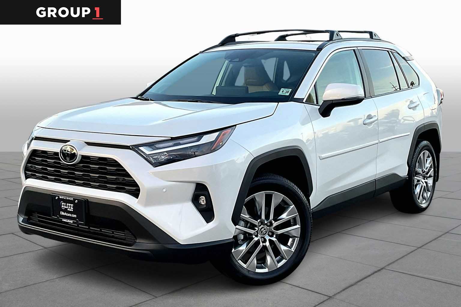 2025 Toyota RAV4 XLE Premium's photo