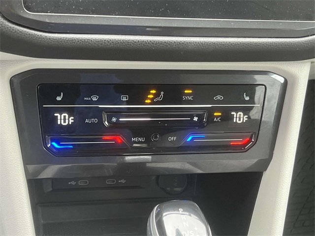 2022 Volkswagen Tiguan SE photo 17