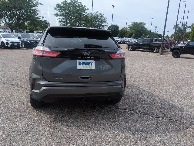 2022 Ford Edge ST photo 4