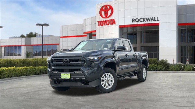 2025 Toyota Tacoma SR5's photo