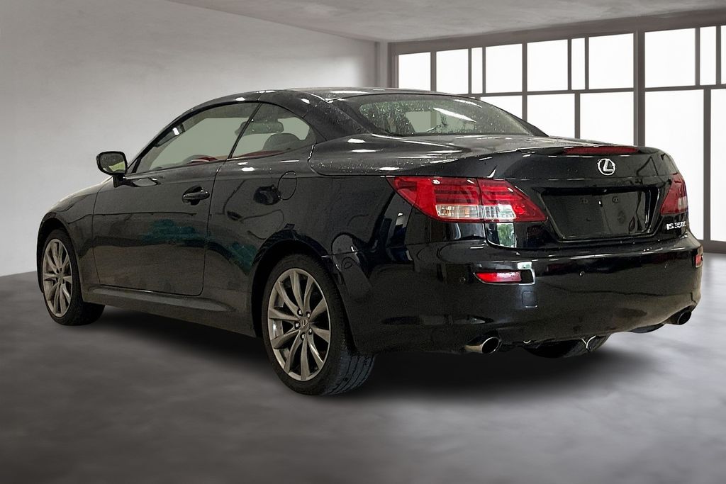 2014 Lexus IS 350C photo 10