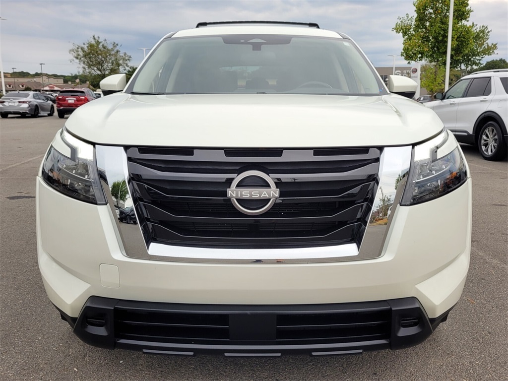 2023 Nissan Pathfinder SV photo 15