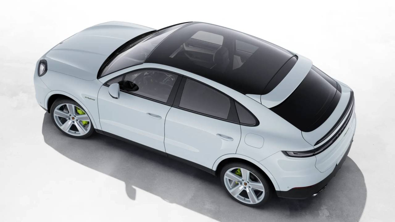 2026 Porsche Cayenne E-Hybrid Coupe photo 4