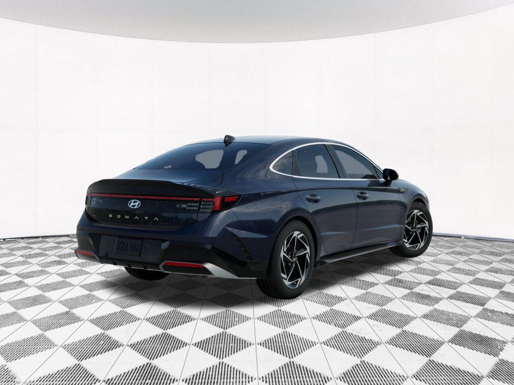 2026 Hyundai Sonata SEL Sport photo 3