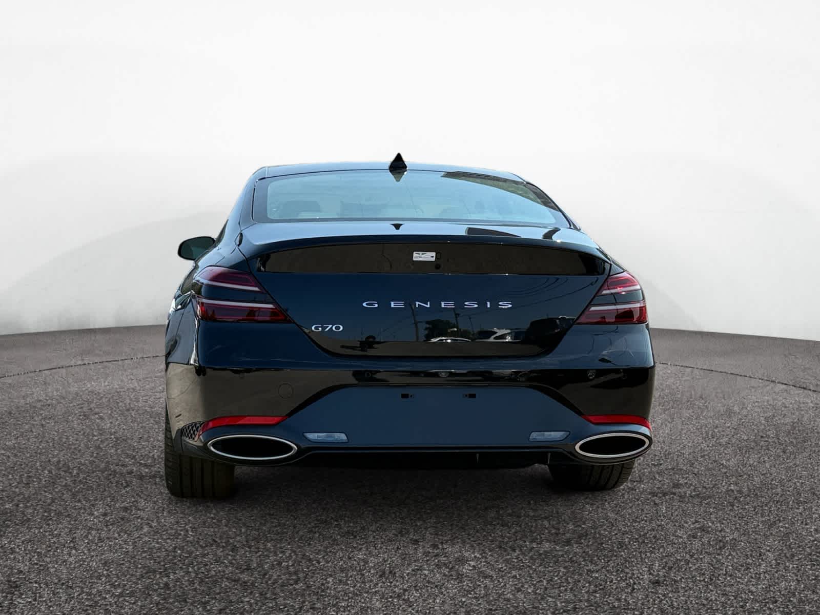 2026 Genesis G70 2.5T Prestige photo 4