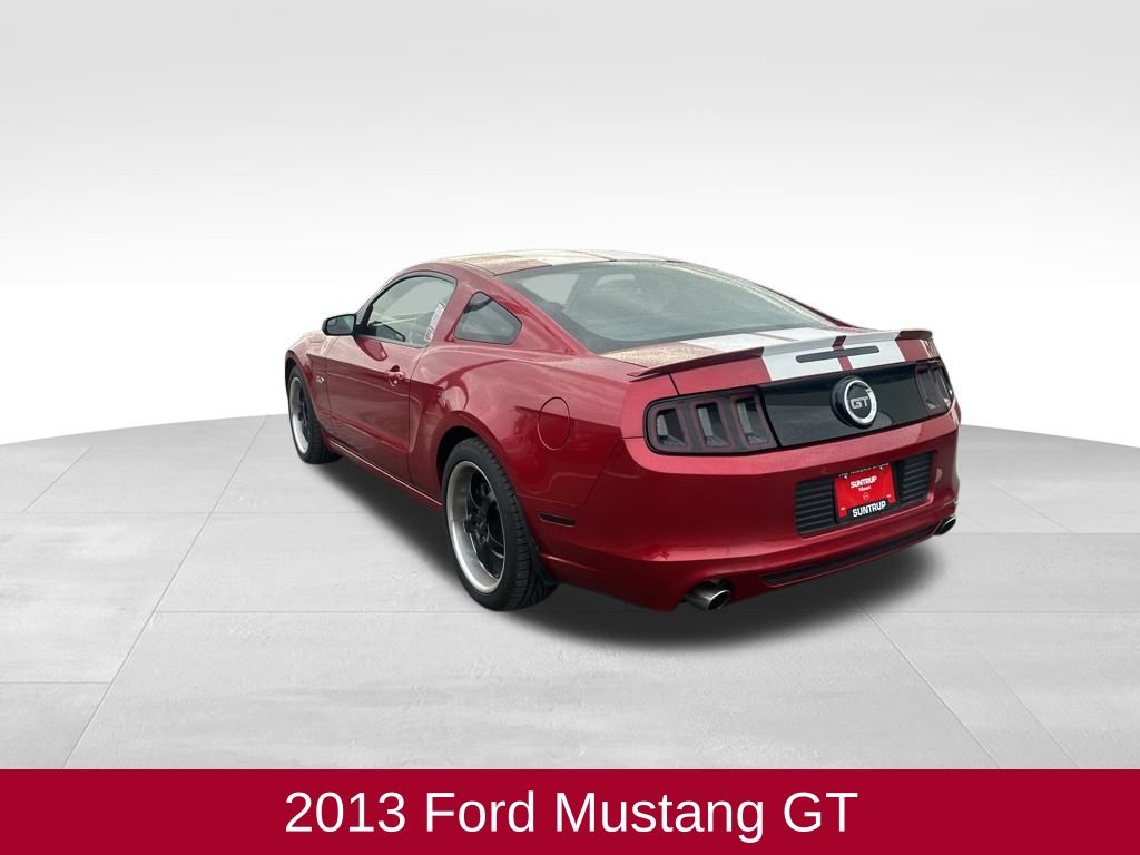 2013 Ford Mustang GT photo 3