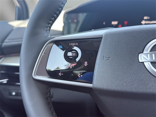 2025 Nissan Murano SL photo 9