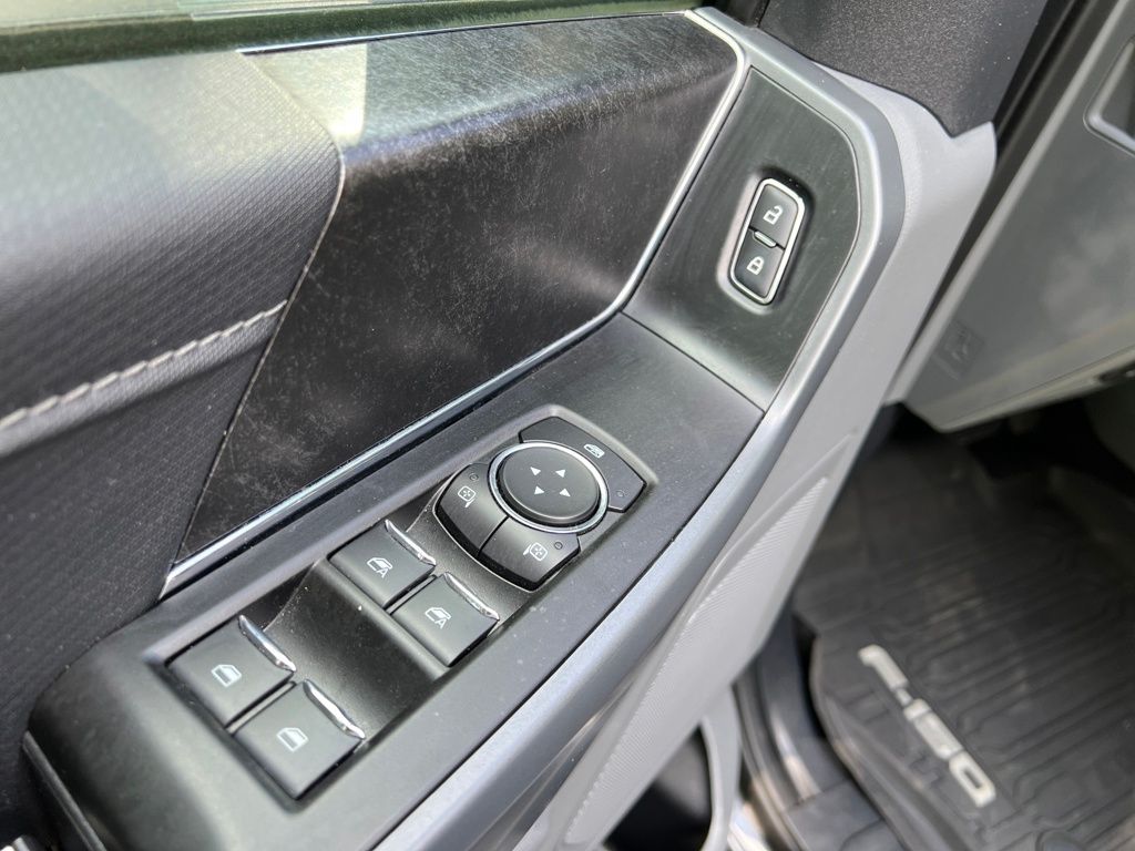 2021 Ford F-150 XLT photo 9