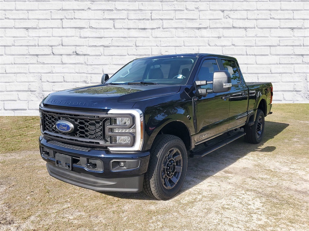 2025 Ford F-250 XL photo 4