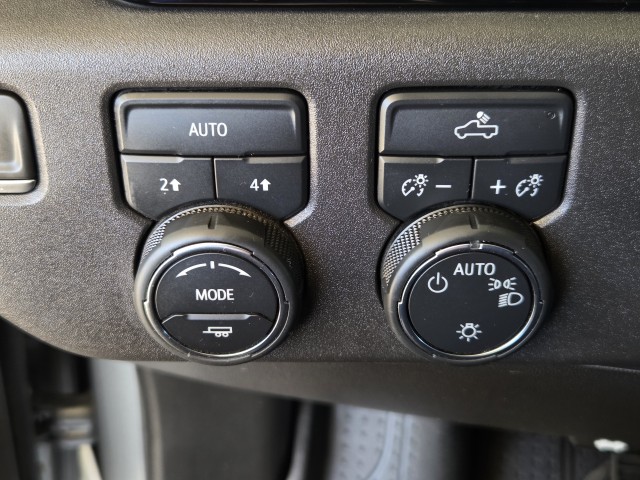2023 Chevrolet Silverado 1500 LT photo 16