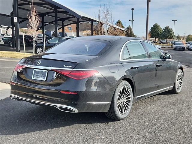 2024 Mercedes Benz S 580 4MATIC photo 2