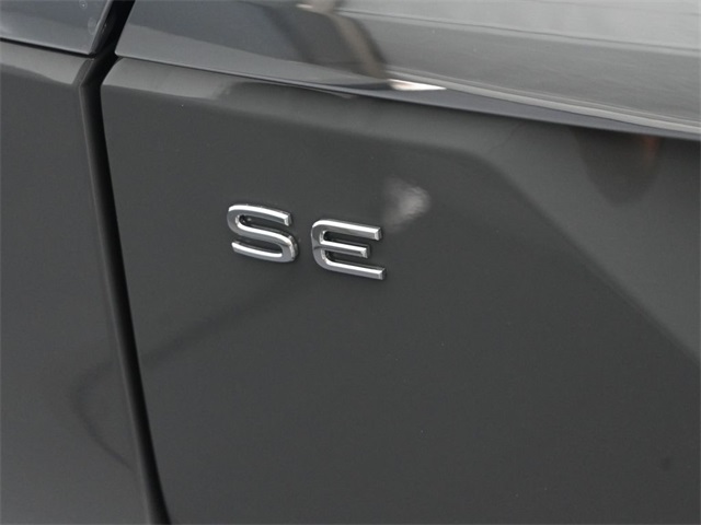 2025 Volkswagen Atlas SE Technology photo 16