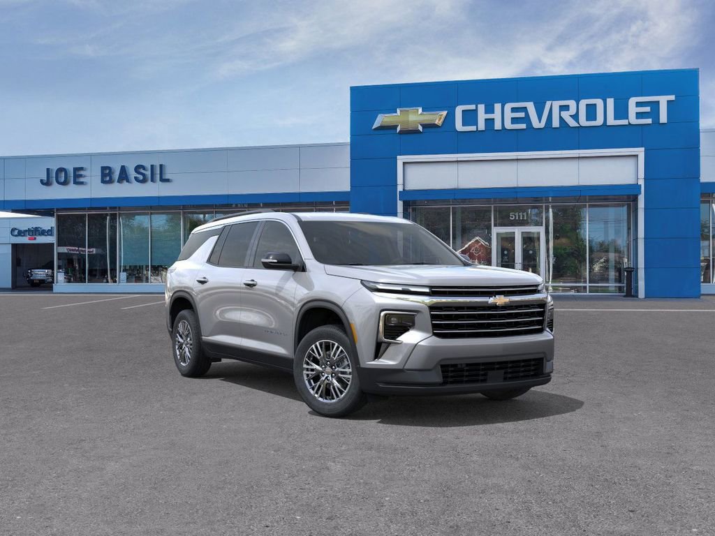 2026 Chevrolet Traverse LT's photo