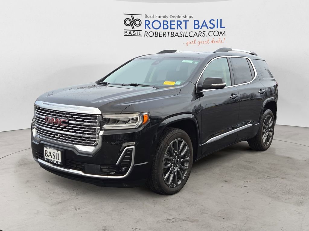2023 GMC Acadia Denali's photo