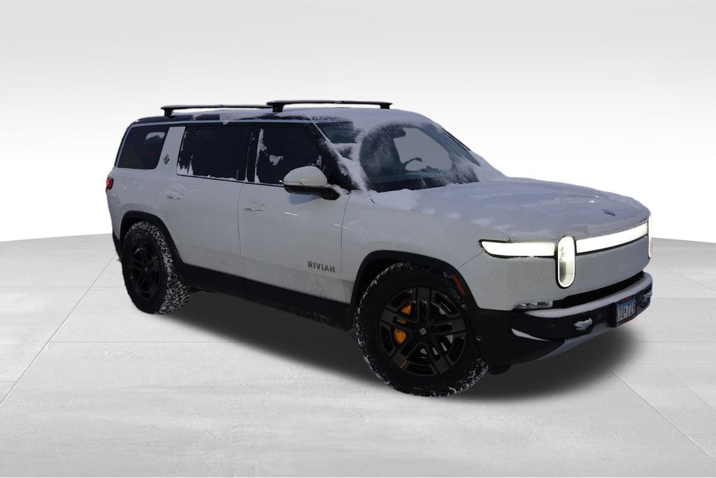 2023 Rivian R1S Adventure's photo