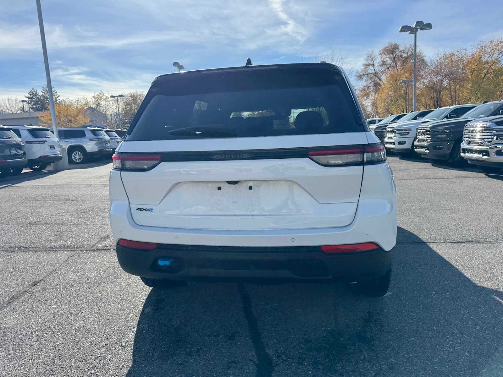 2022 Jeep Cherokee Trailhawk 4xe photo 3