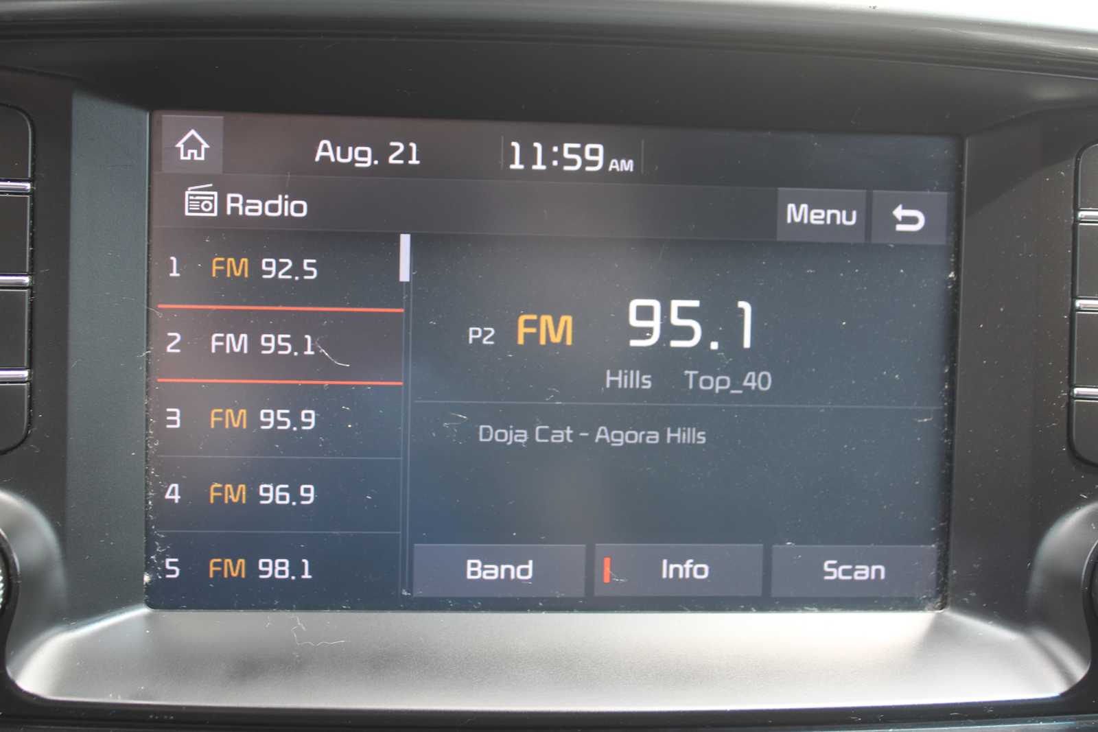 2019 Kia Sorento LX photo 38