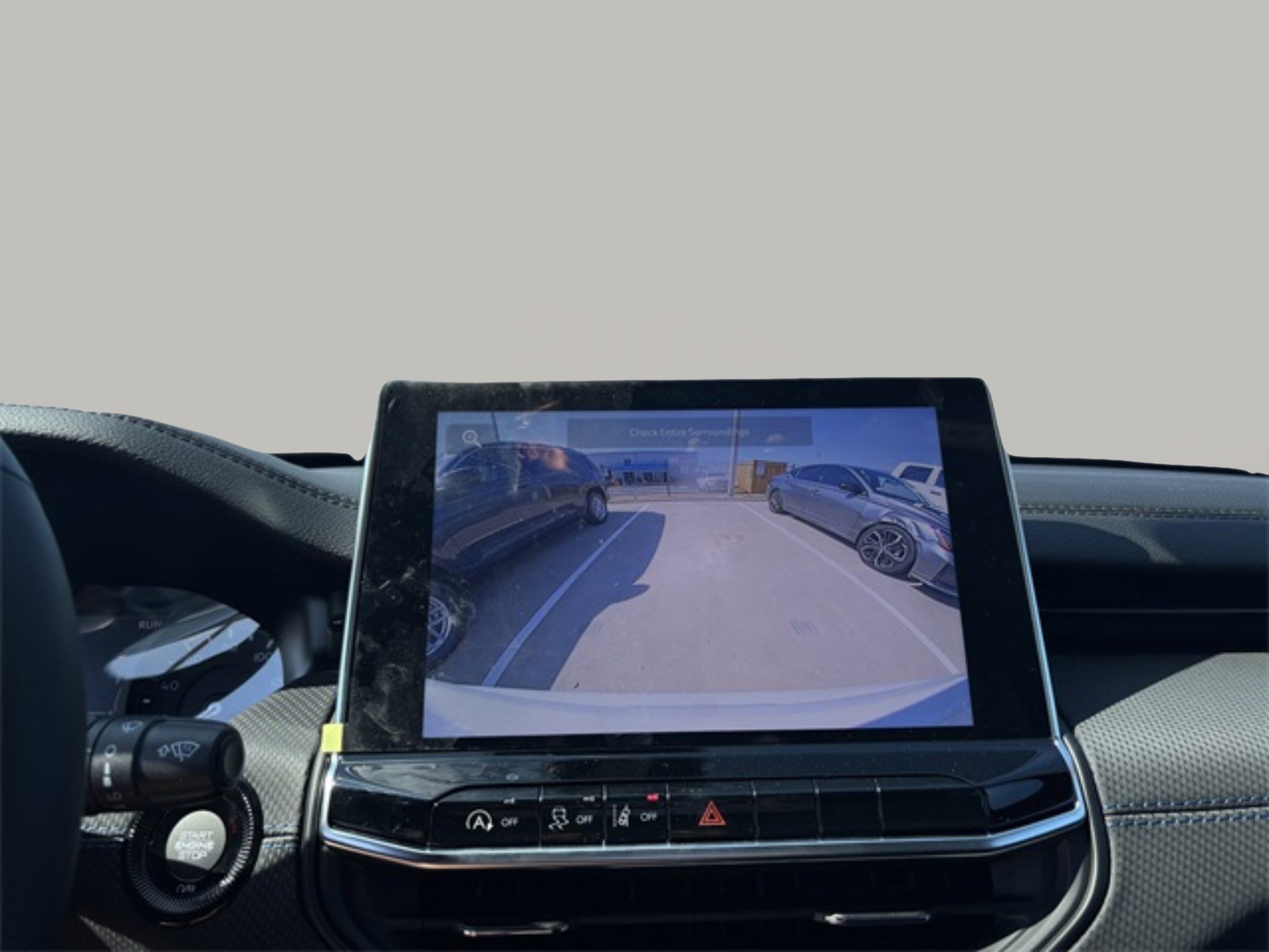 2026 Jeep Compass Latitude Altitude photo 16