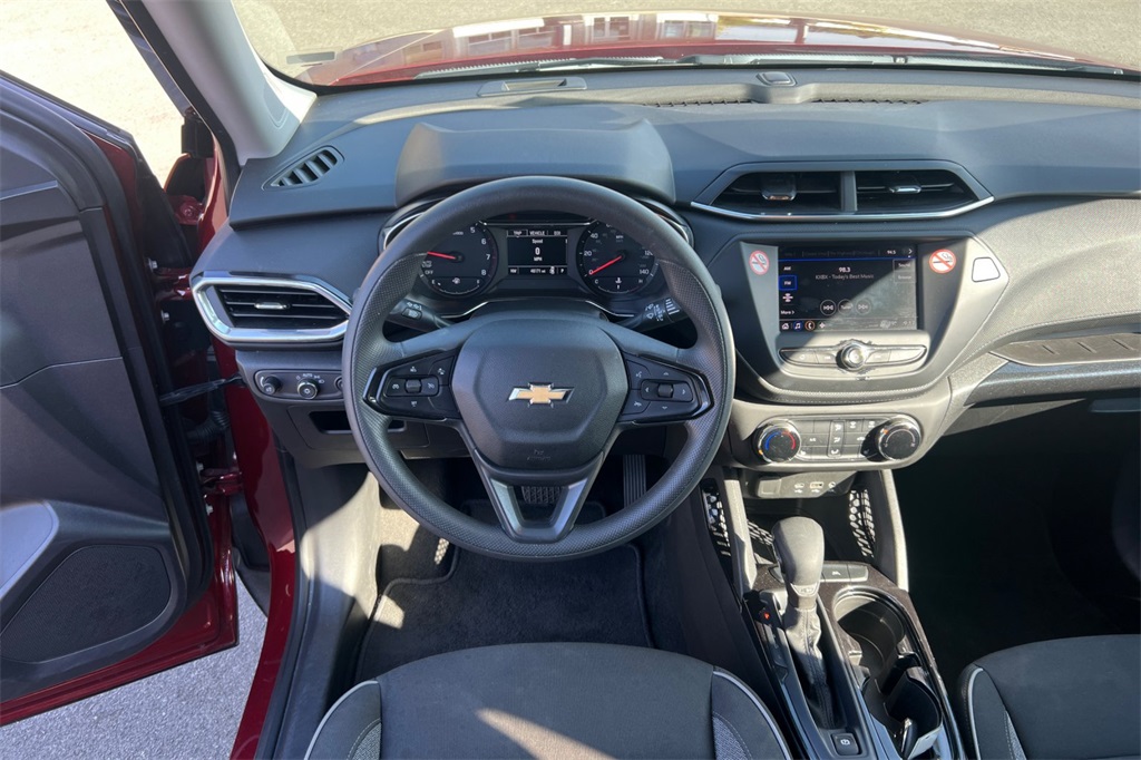 2023 Chevrolet Trailblazer LT photo 19