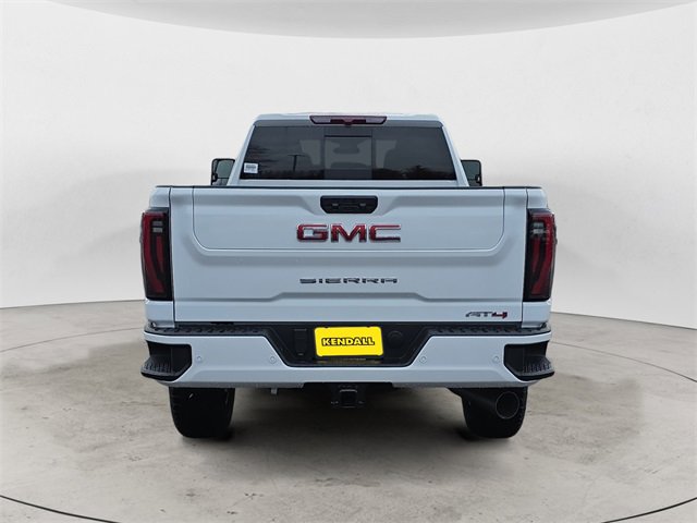 2026 Gmc Sierra 3500 HD AT4 photo 4
