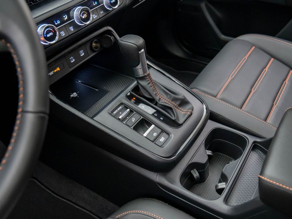 2026 Honda CR-V Hybrid Sport-L photo 8