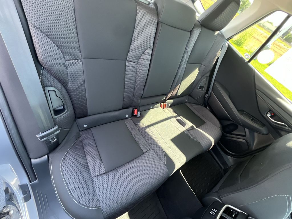 2025 Subaru Outback Premium photo 23