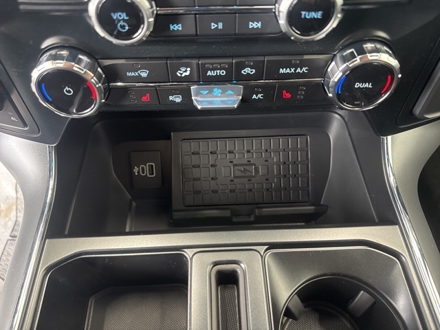 2025 Ford F-150 XLT photo 40