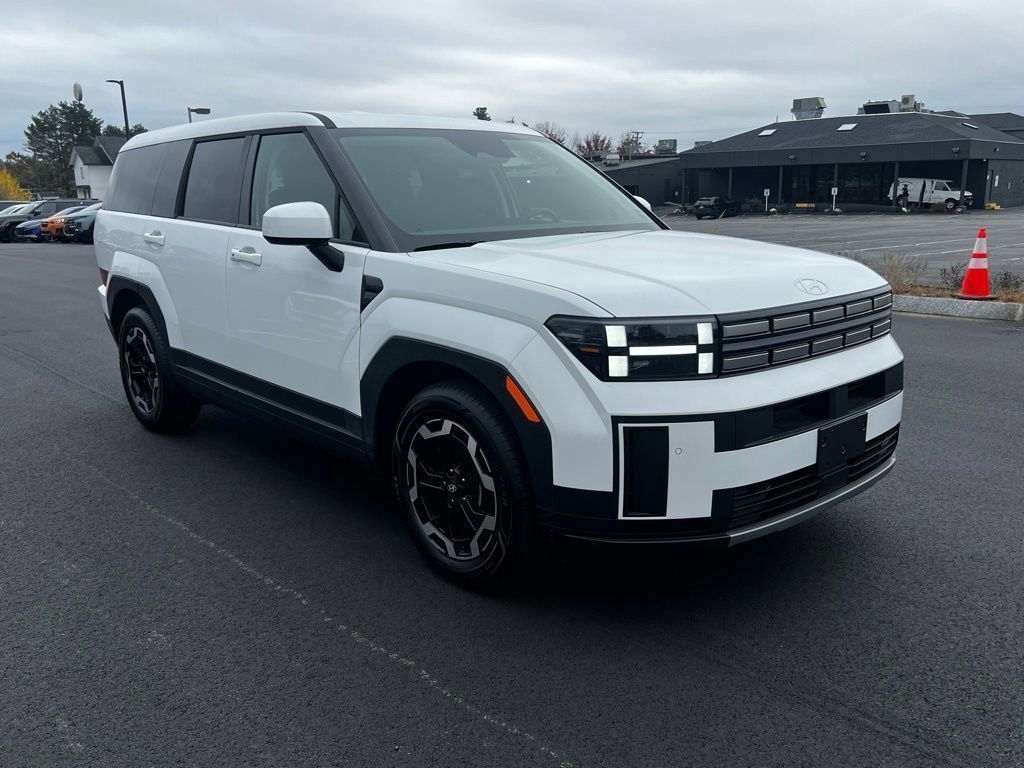 2025 Hyundai Santa Fe SE's photo