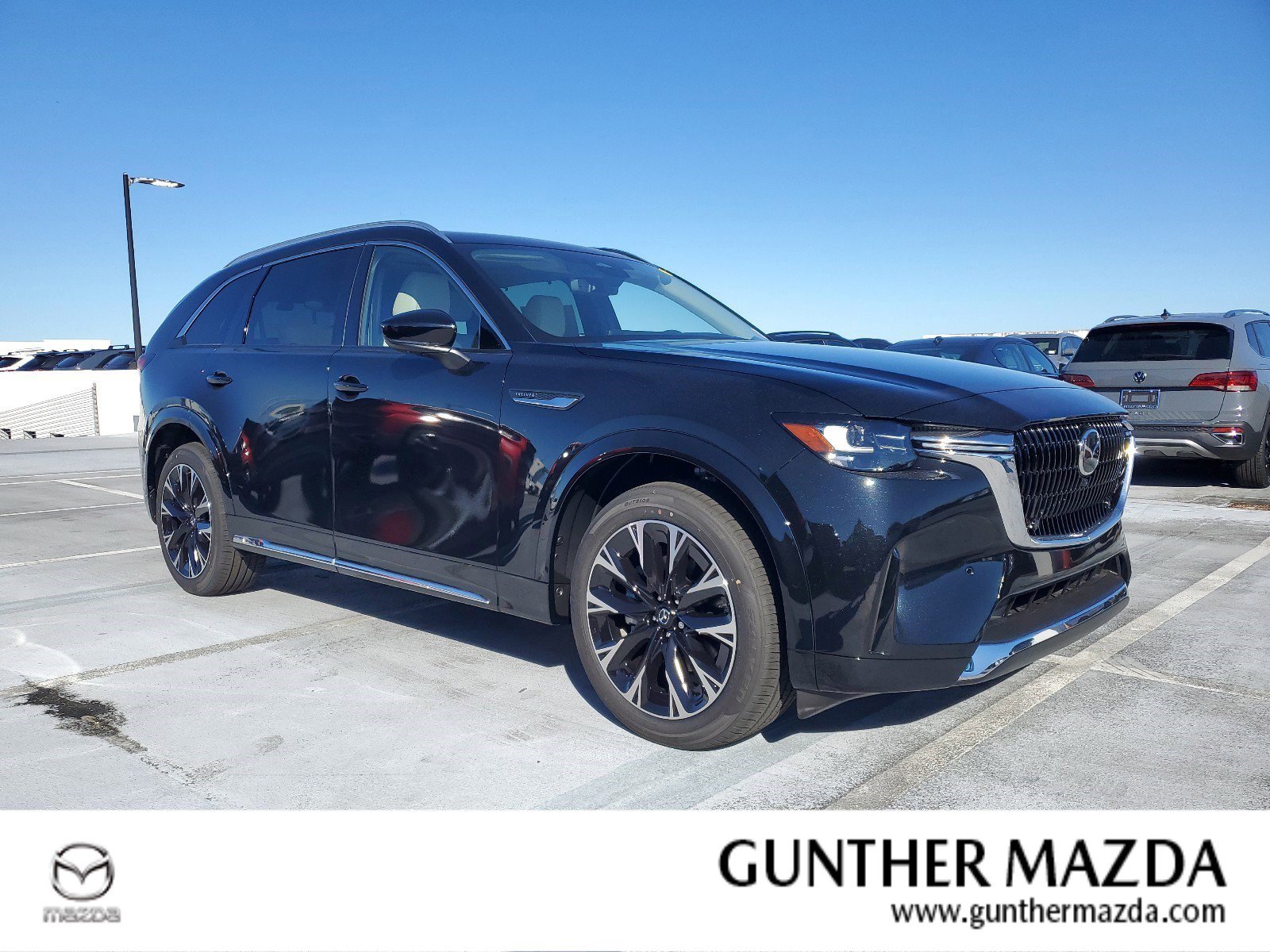 2025 Mazda CX-90 Premium Package's photo