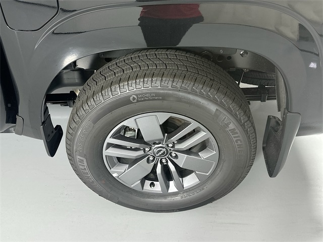 2025 Nissan Frontier SV photo 28
