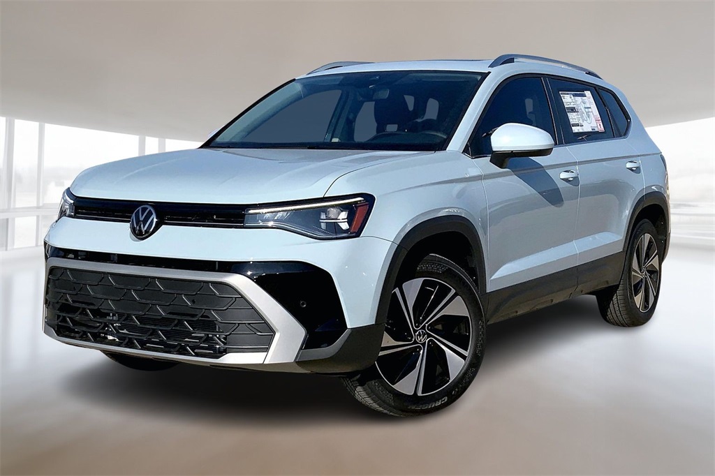 2026 Volkswagen Taos SE's photo