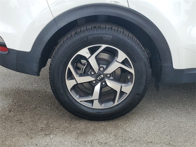 2020 Kia Sportage LX photo 6