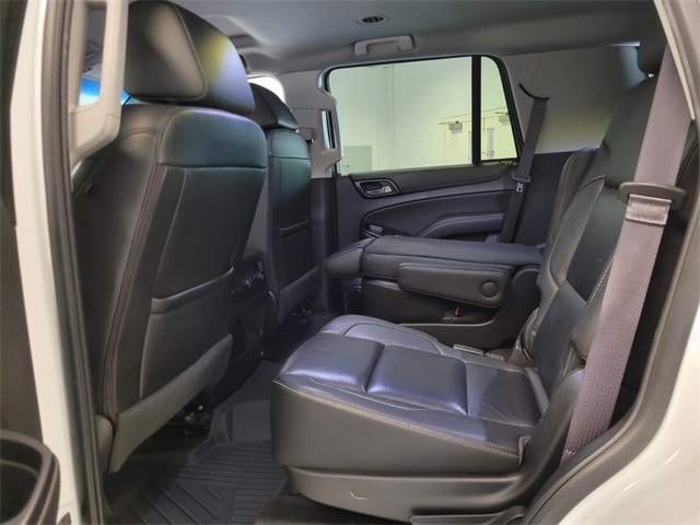 2017 Chevrolet Tahoe LT photo 5