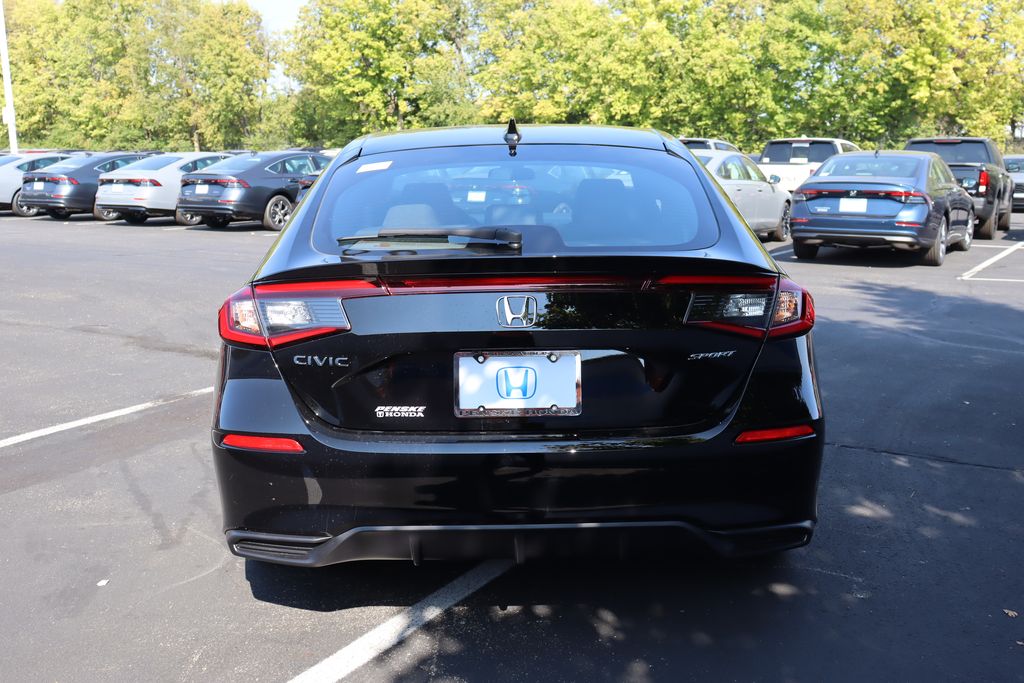 2025 Honda Civic Sport photo 4