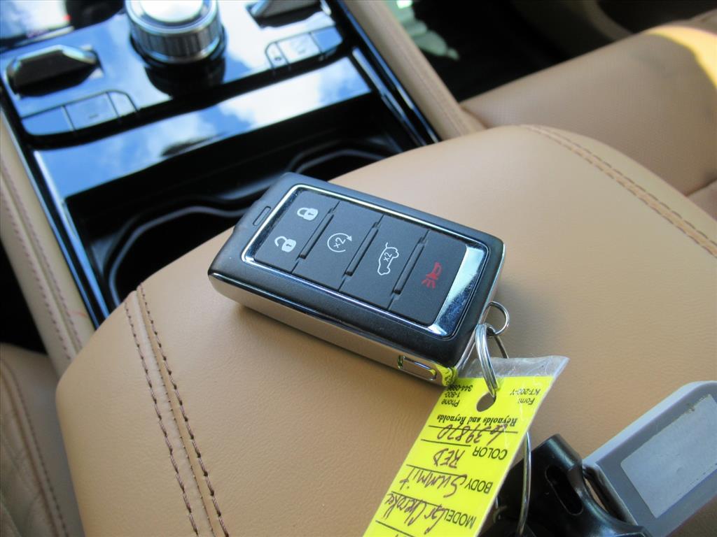 2025 Jeep Grand Cherokee L Summit photo 35