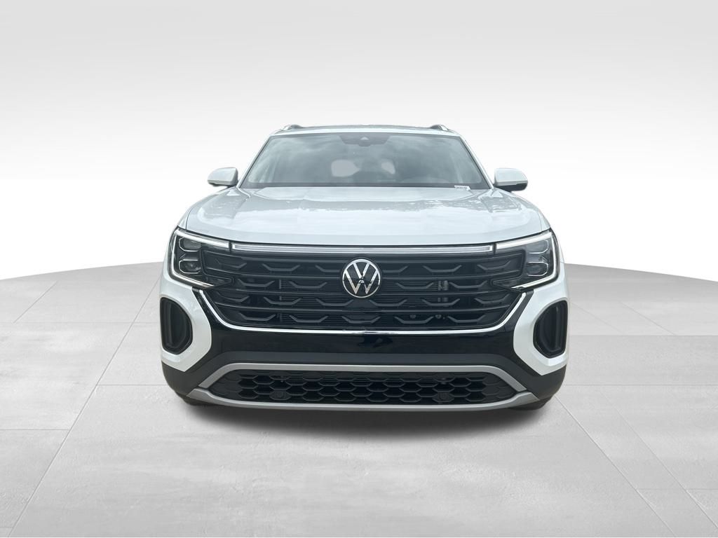 2026 Volkswagen Atlas Cross Sport SE photo 4