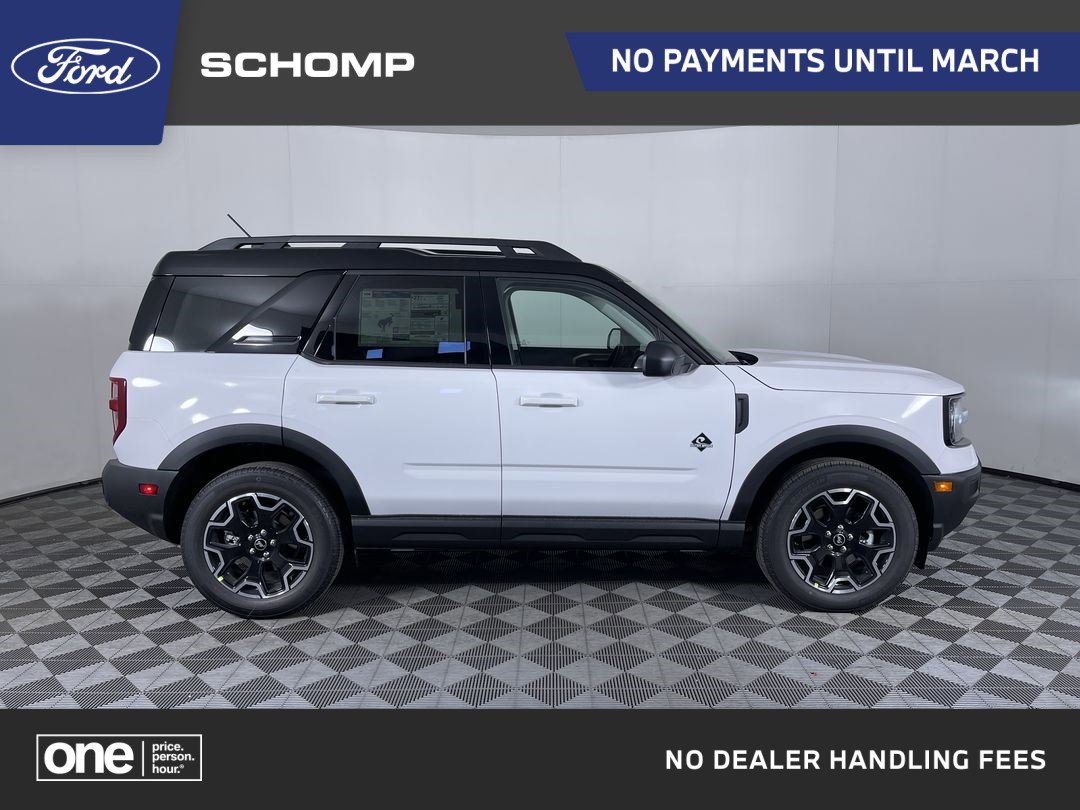 2025 Ford Bronco Sport Outer Banks's photo