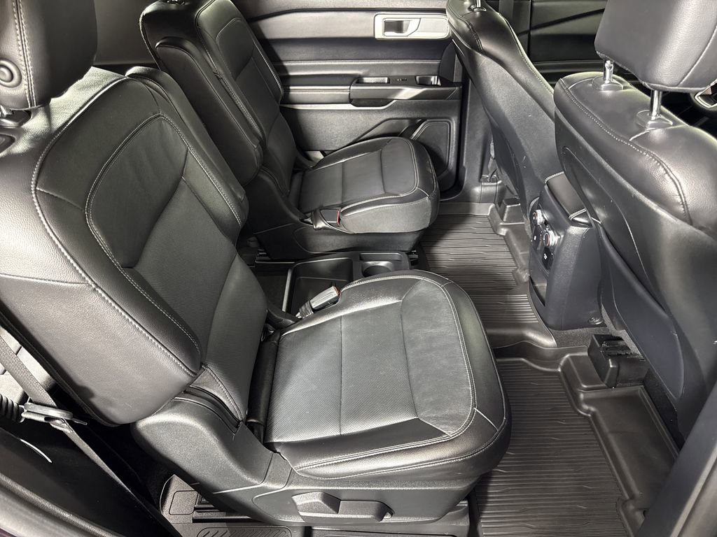 2020 Ford Explorer Limited photo 12