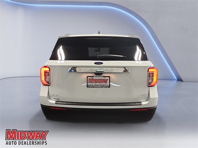 2024 Ford Explorer XLT photo 4