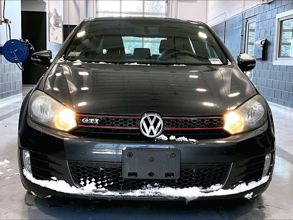2012 Volkswagen Golf GTI Base photo 2