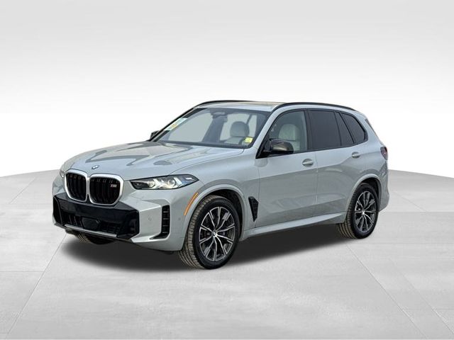 2025 BMW X5 M60i's photo