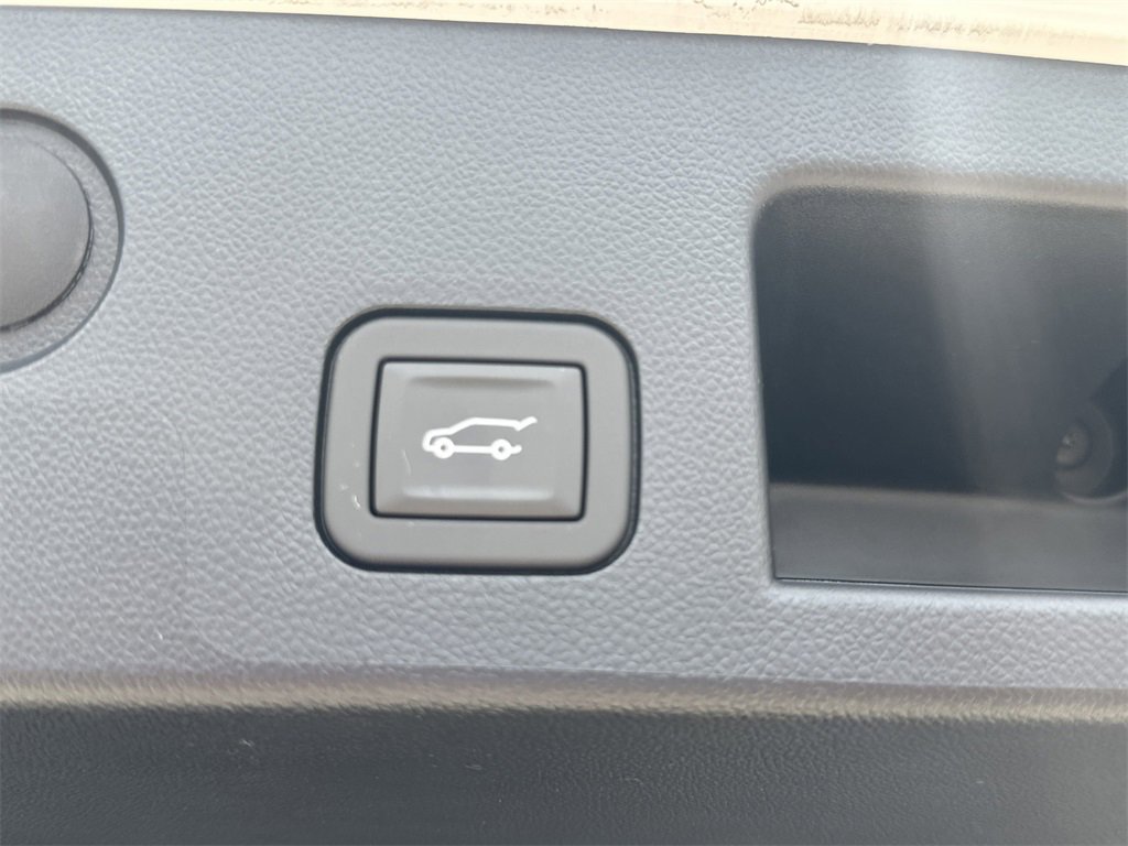 2026 Gmc Terrain AT4 photo 29