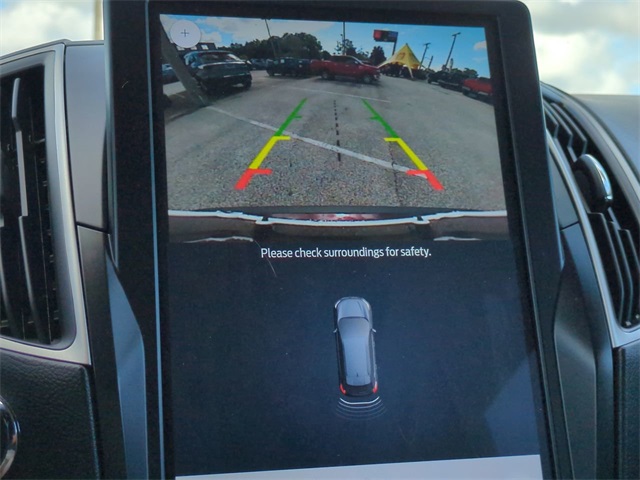 2023 Ford Edge SEL photo 18