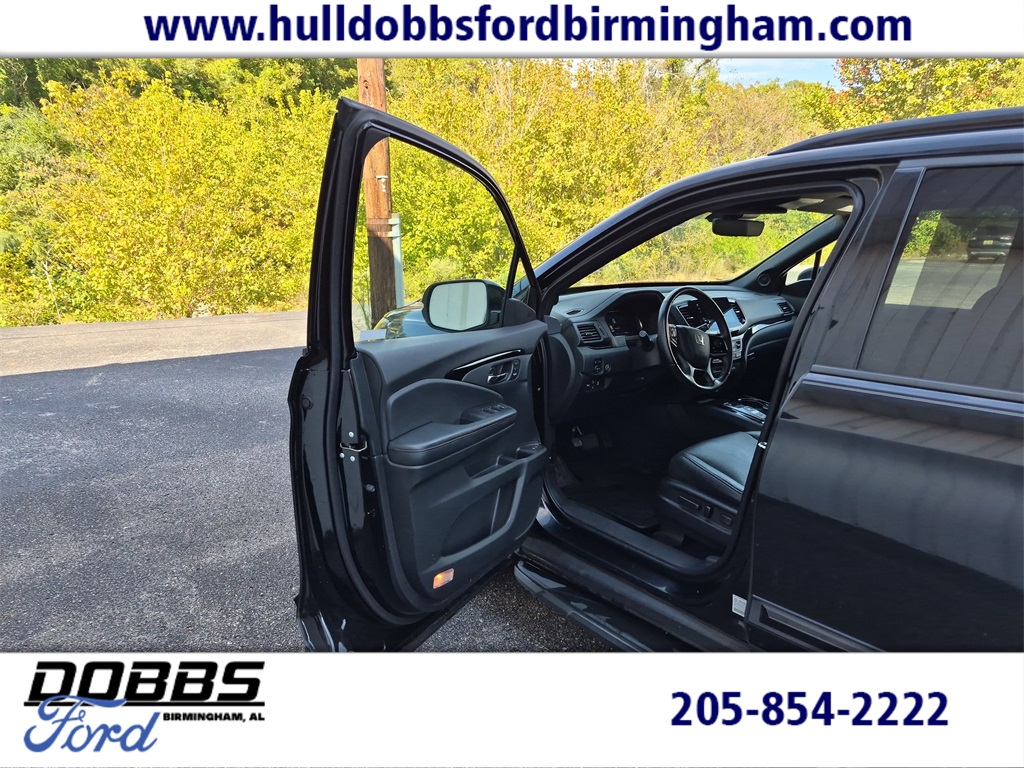 2020 Honda Pilot Black Edition's photo